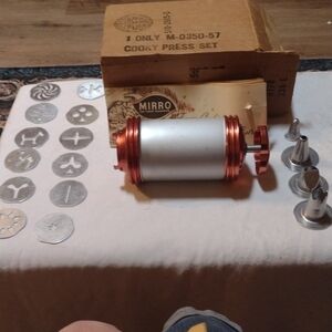 Mirro Copper & Silver Cookie Press Set - Decorative Cookie Discs